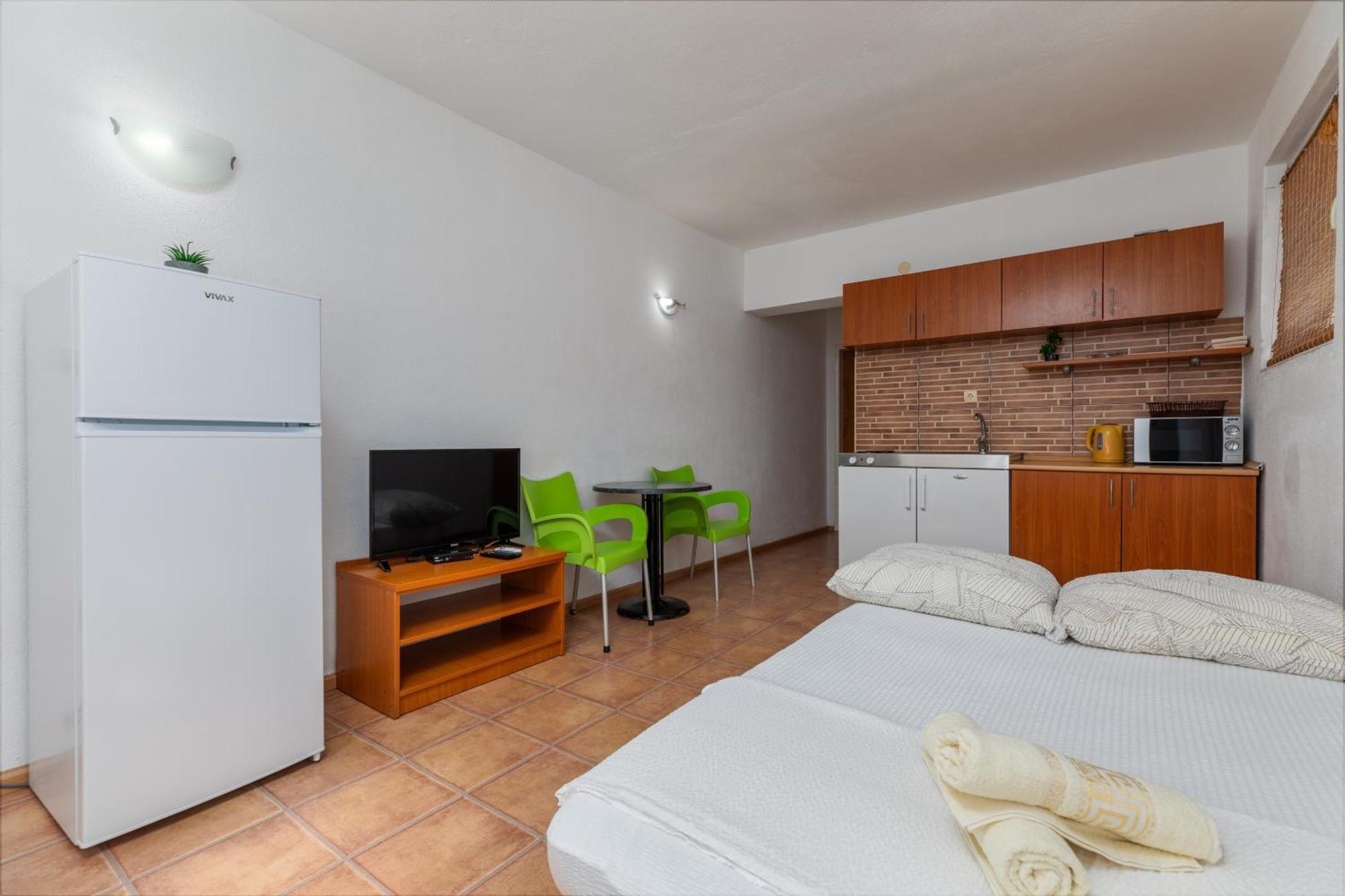 Apartments With A Parking Space Podaca, Makarska - 6050 Exterior photo