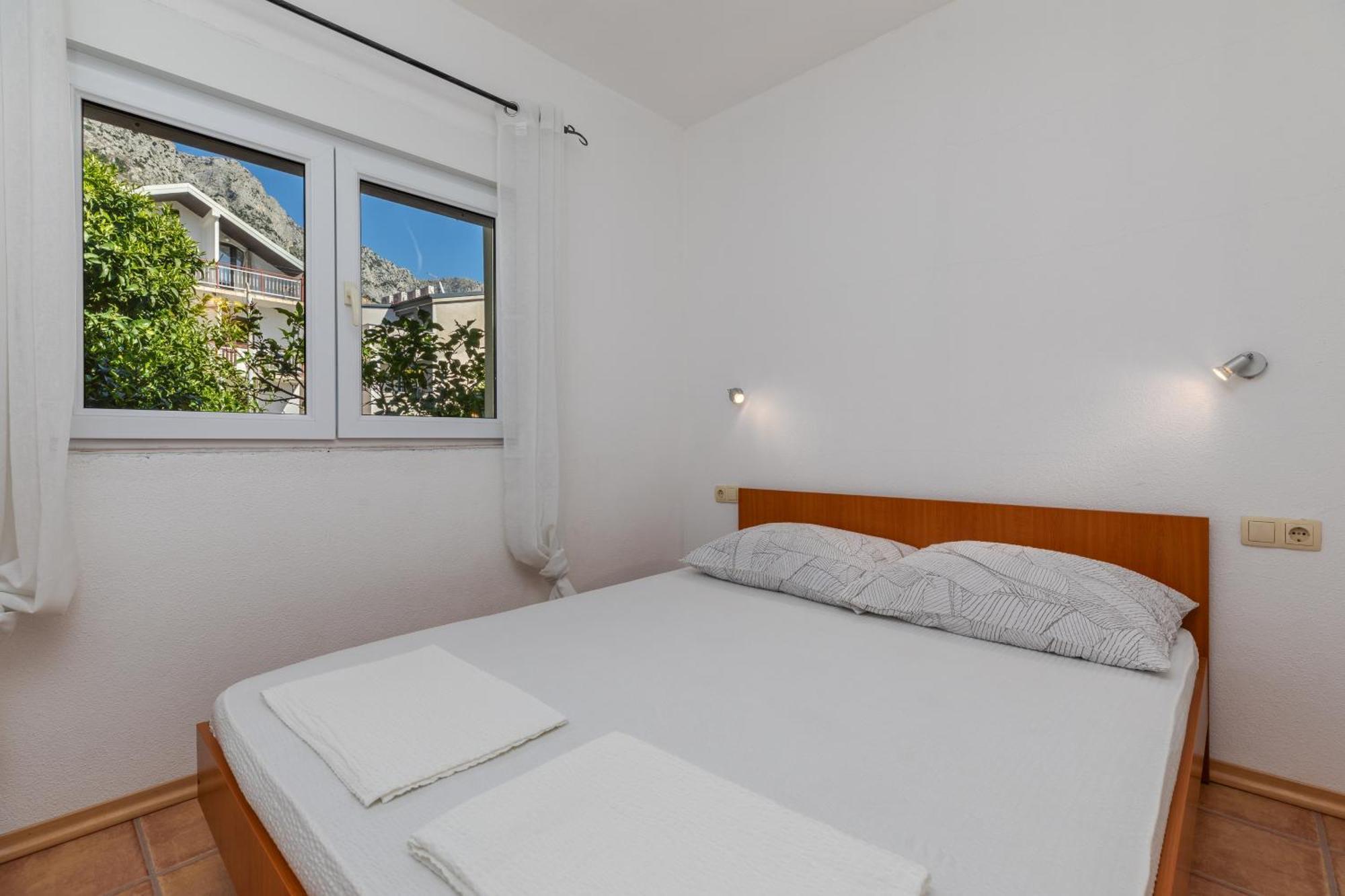 Apartments With A Parking Space Podaca, Makarska - 6050 Exterior photo